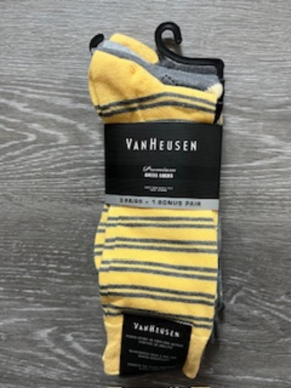🧡3/15 NWT Van Heusen Dress Socks x 4 Size 10-13 Fits Men's Shoes 6-12.5